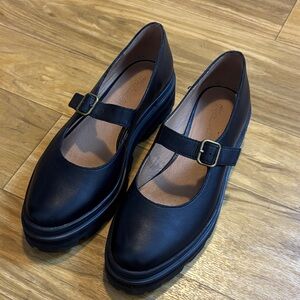 EUC Madewell Black Mary Jane lugsole size 8